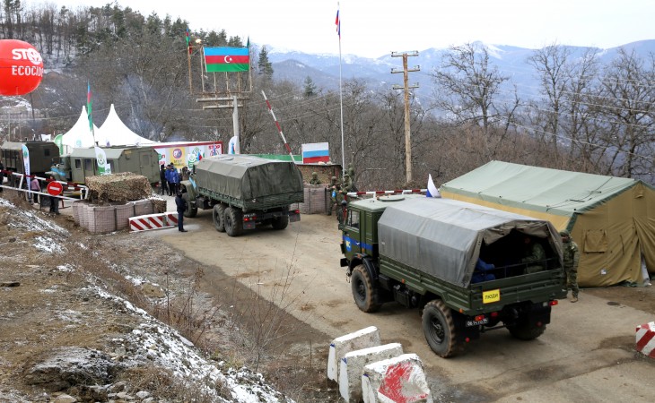 Восемь автомобилей российских миротворцев беспрепятственно пересекли территорию проведения акции
