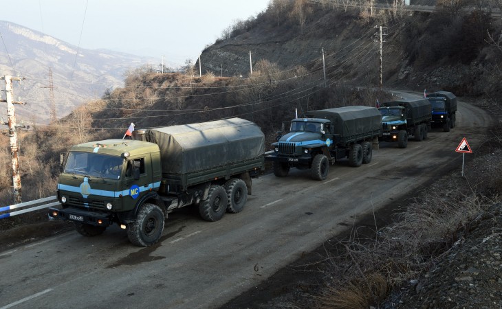 Еще четыре автомобиля снабжения миротворцев беспрепятственно проехали через территорию проведения акции