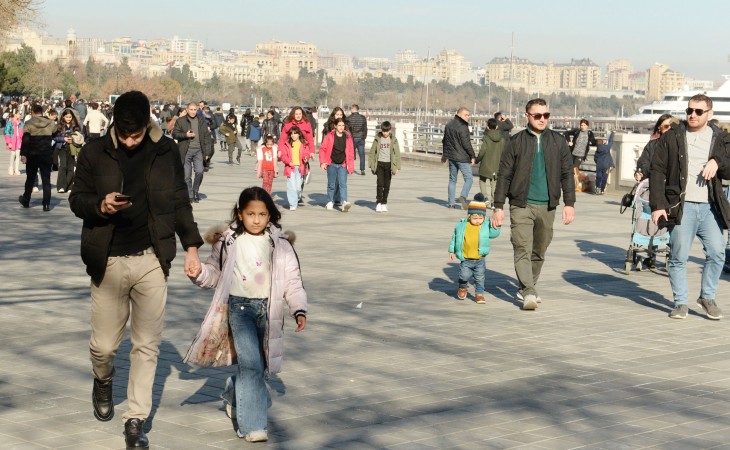 Paytaxtımızda əsl bayram ab-havası yaşanır - FOTOREPORTAJ