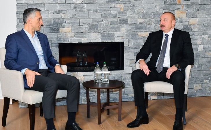 President Ilham Aliyev met with Chief Executive Officer of Signify in Davos