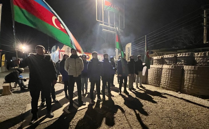 Экоакция: Протестующие проявляют активность и в ночные часы