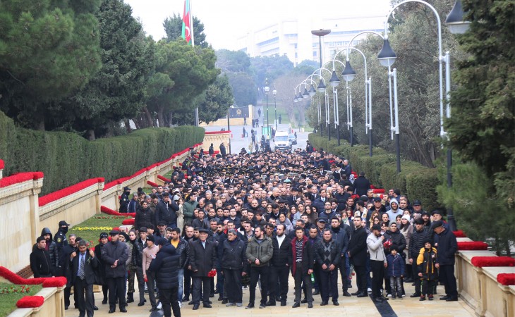 20 Yanvar şəhidlərinin xatirəsi dərin ehtiramla anılır