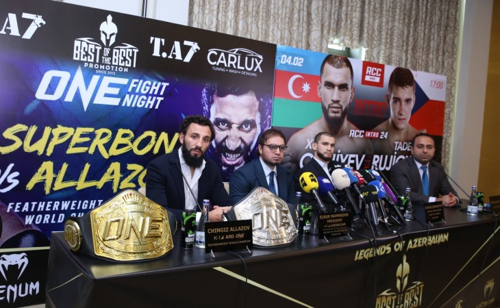 Çingiz Allazovun “One Championship”də qazandığı kəmər nümayiş olunub