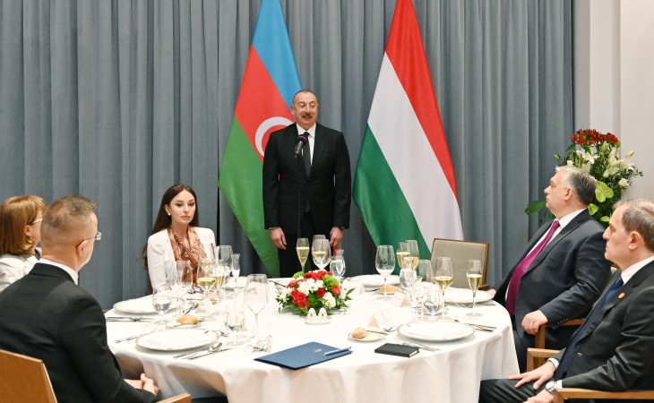 Official dinner was hosted in honor of President Ilham Aliyev and First Lady Mehriban Aliyeva in Budapest