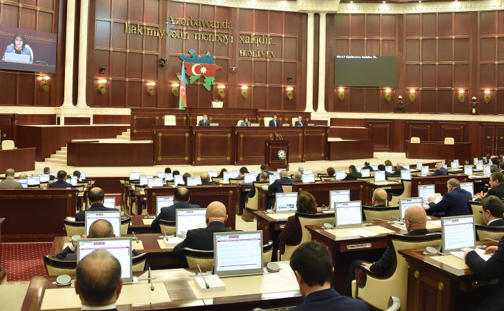 “Fövqəladə vəziyyət haqqında” Qanunda dəyişiklik