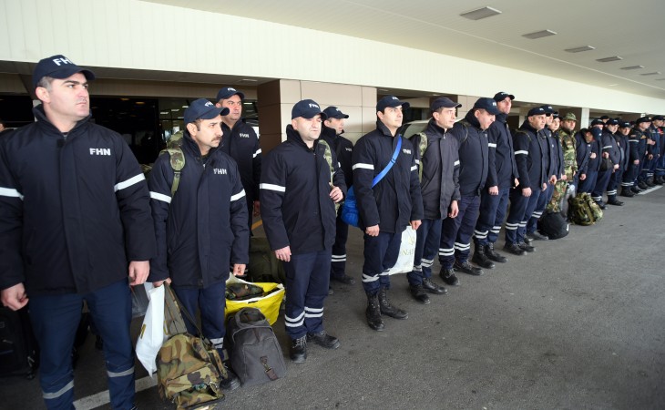 По поручению Президента Азербайджана спасательные силы МЧС отправляются в Турцию