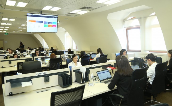 “1542” Çağrı mərkəzində özəl tibb müəssisələrinə göndərişlərin verilməsi ilə bağlı 3926 müraciət cavablandırılıb