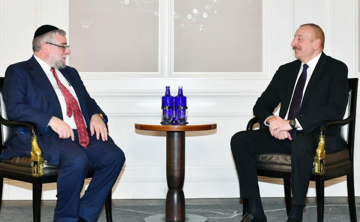 President Ilham Aliyev met with President of the Conference of European Rabbis
