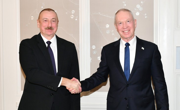 President Ilham Aliyev met with Defense Minister of Israel in Munich