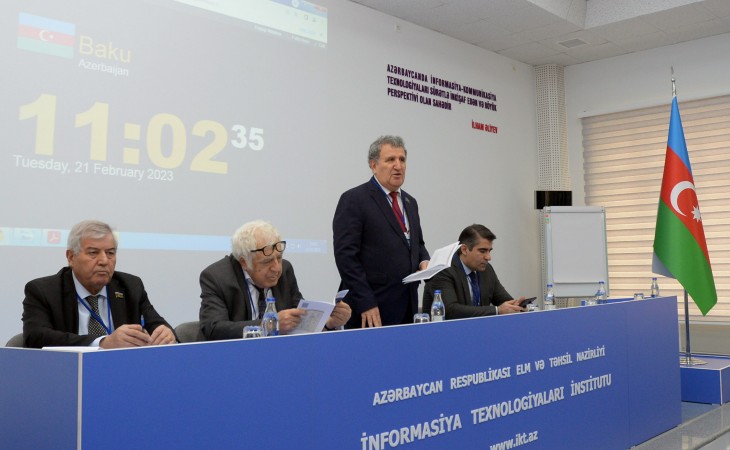 Beynəlxalq Ana dili Gününə həsr olunan respublika konfransı keçirilir