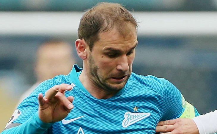 “Zenit”dən ayrılan futbolçu İngiltərədə çıxış edəcək