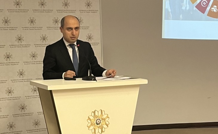 Artımdan sonra müəllimlərin 25 faizindən çoxu 1000 manatdan yüksək məvacib alacaq