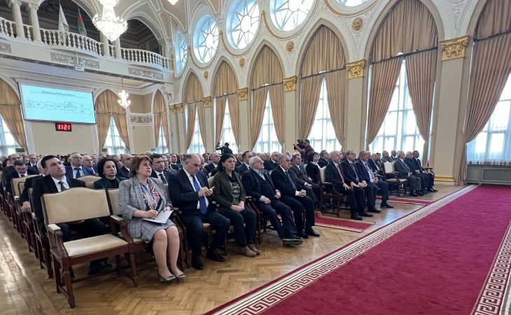 Dissertasiya şuralarının fəaliyyətinin nəticələri müzakirə edilib