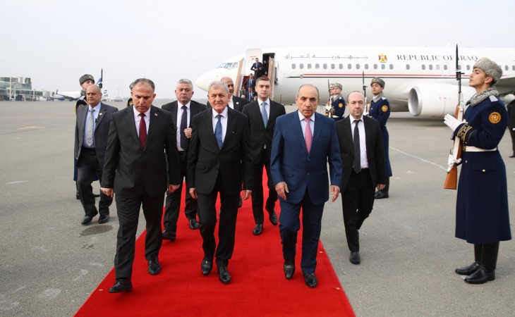 Iraqi President Abdul Latif Jamal Rashid arrives in Azerbaijan