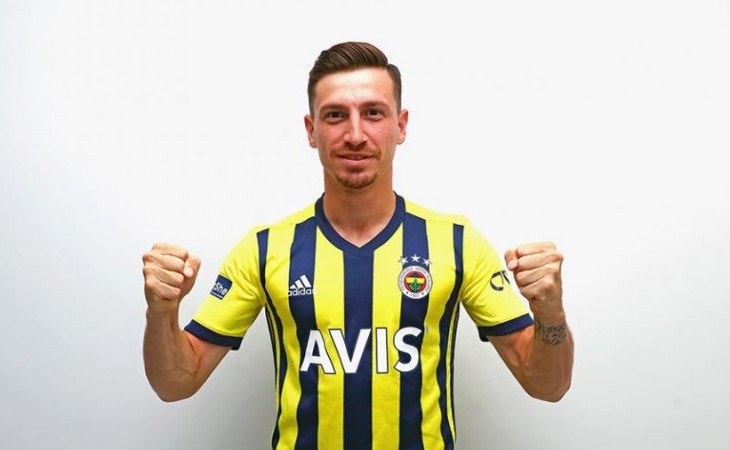 “Fənərbağça” bir gündə üç transferini reallaşdırıb
