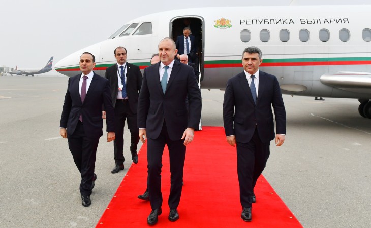 Bolqarıstan Prezidenti Rumen Radev Azərbaycana işgüzar səfərə gəlib