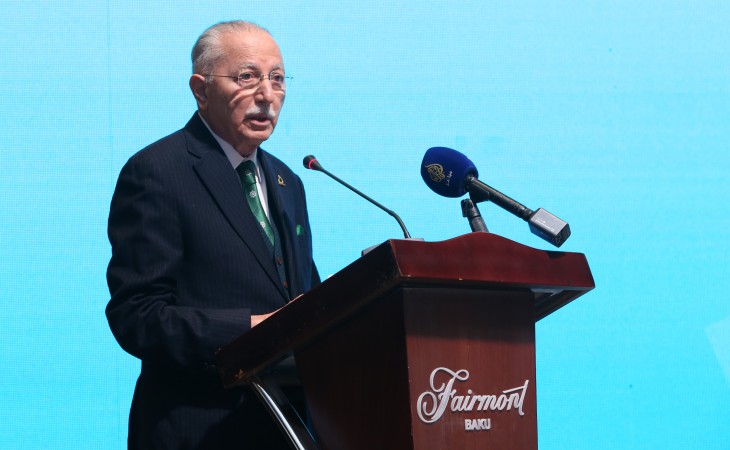 Ekmeleddin İhsanoğlu: Hamının çoxmədəniyyətlilik məfhumunu qəbul etməsi çox vacibdir